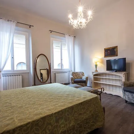 Apartment Servi Terrace Florence