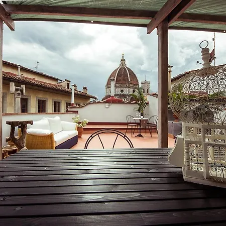 Servi Terrace Apartment *