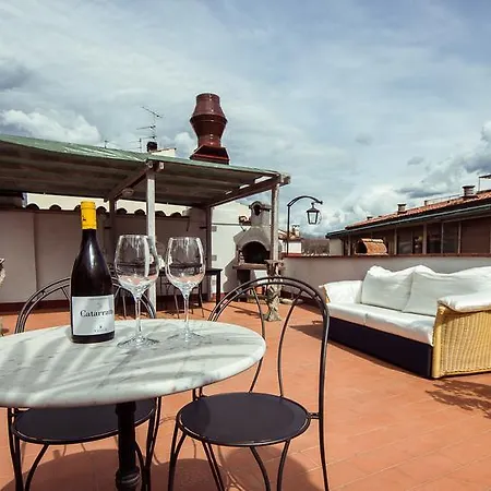 Servi Terrace Florence