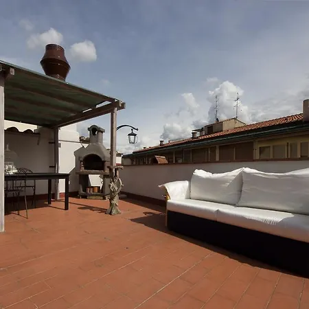 Apartment Servi Terrace